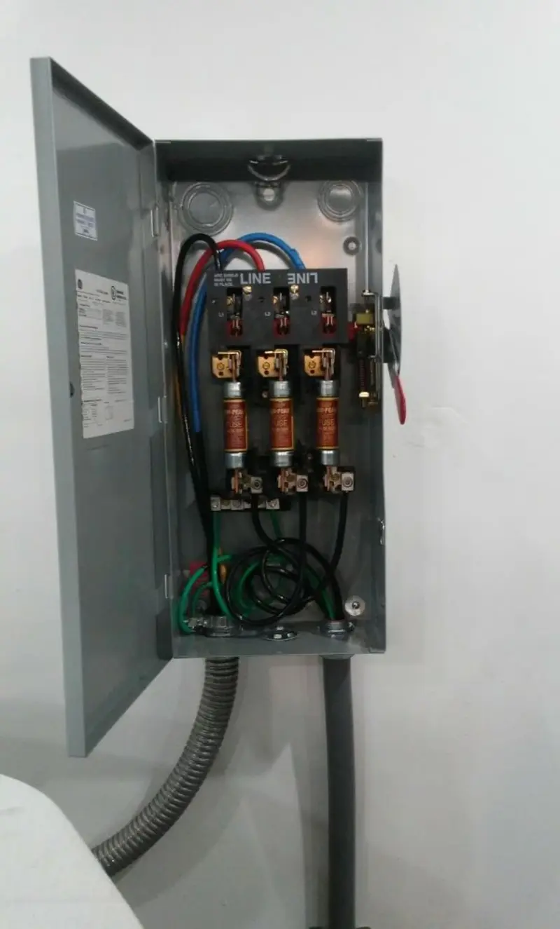 Three-phase disconnect switch installed for Electrical Wiring & Rewiring in Cascade Valley